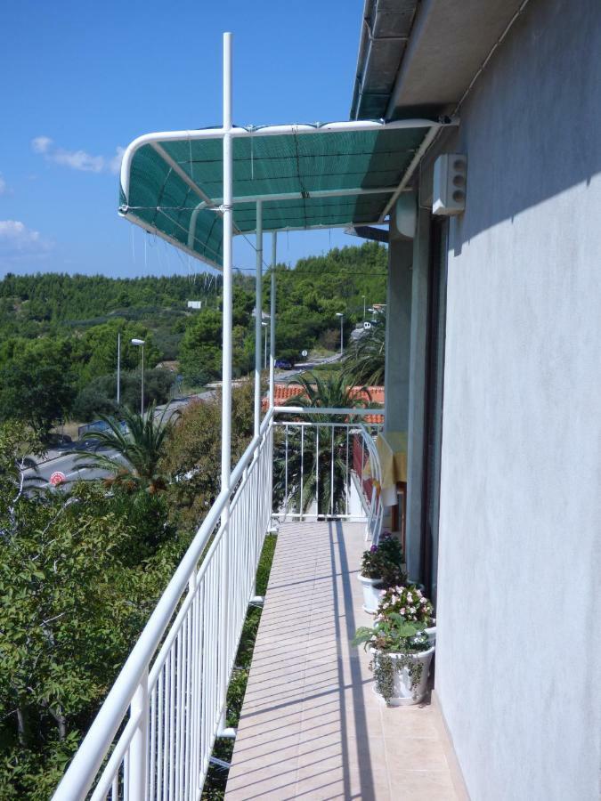 Apartmani Dalija Tučepi Exterior foto