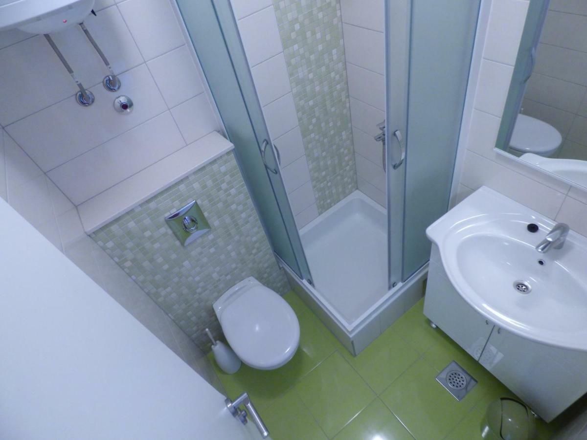 Apartmani Dalija Tučepi Exterior foto