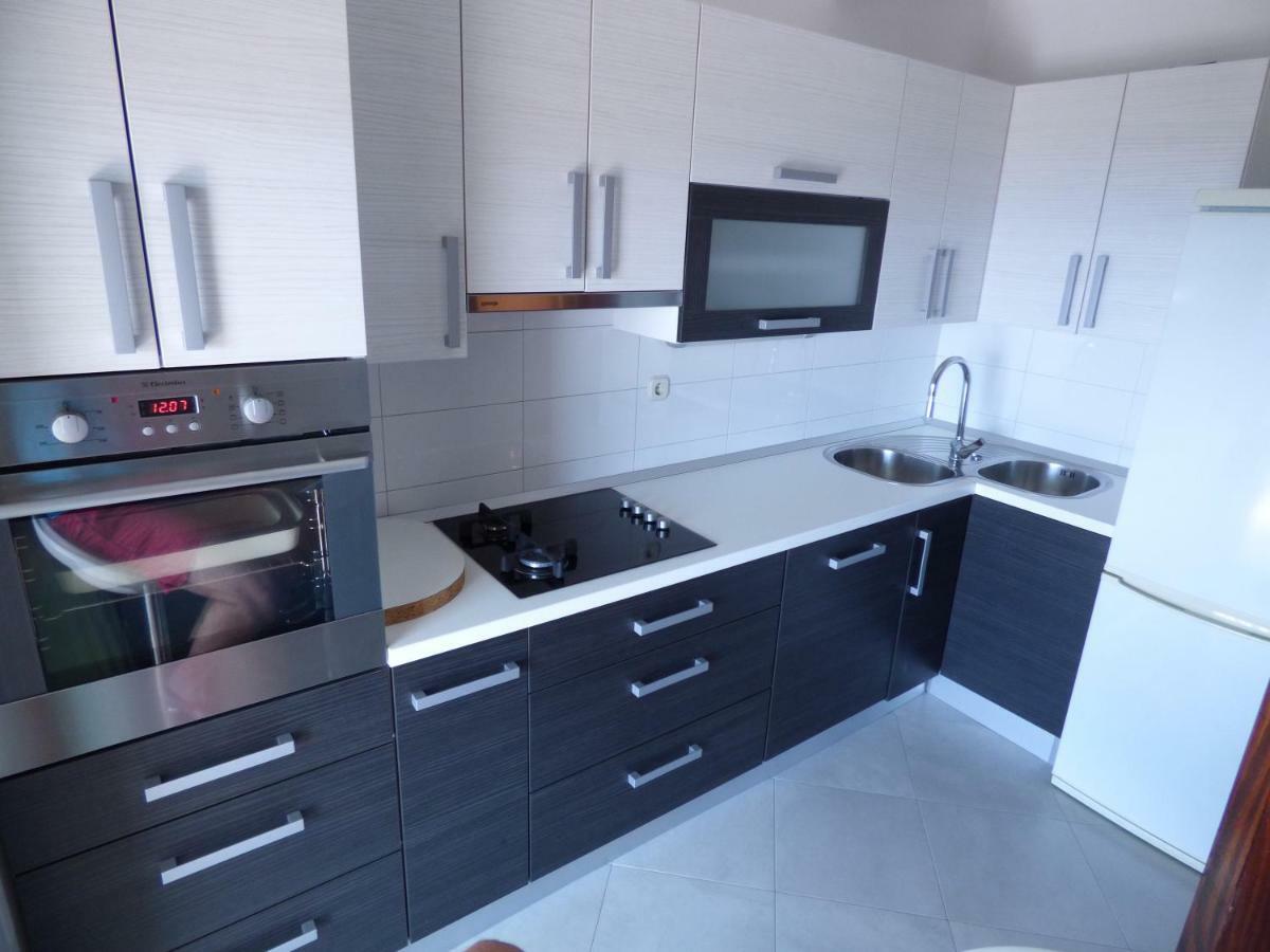 Apartmani Dalija Tučepi Exterior foto